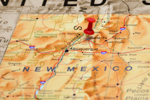 New Mexico Map with red push pin in Santa Fe, NM